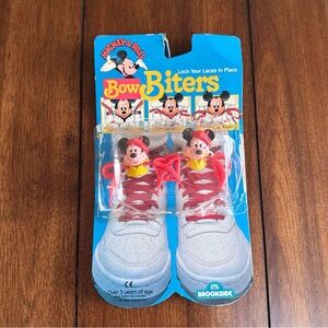 Vintage Disney 1989 Brookside Hollywood Mickey Bow Biters
